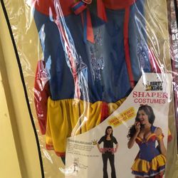 Shapewear Snow White costume brand new size medium really cute !!