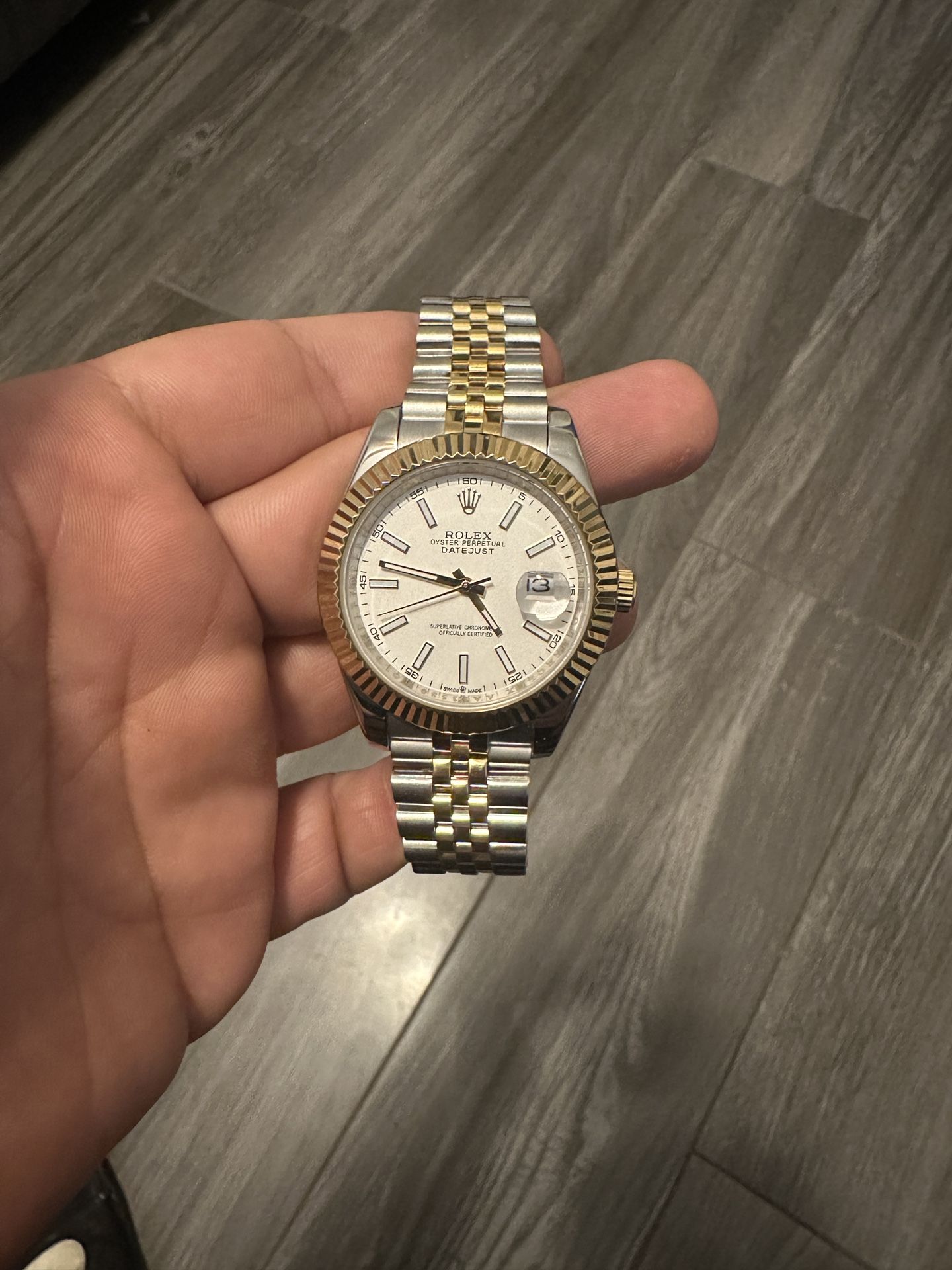 Beautiful Watch For Sale