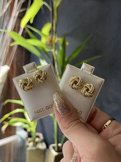 14k Love Knot Earrings / Aretes De Oro 14