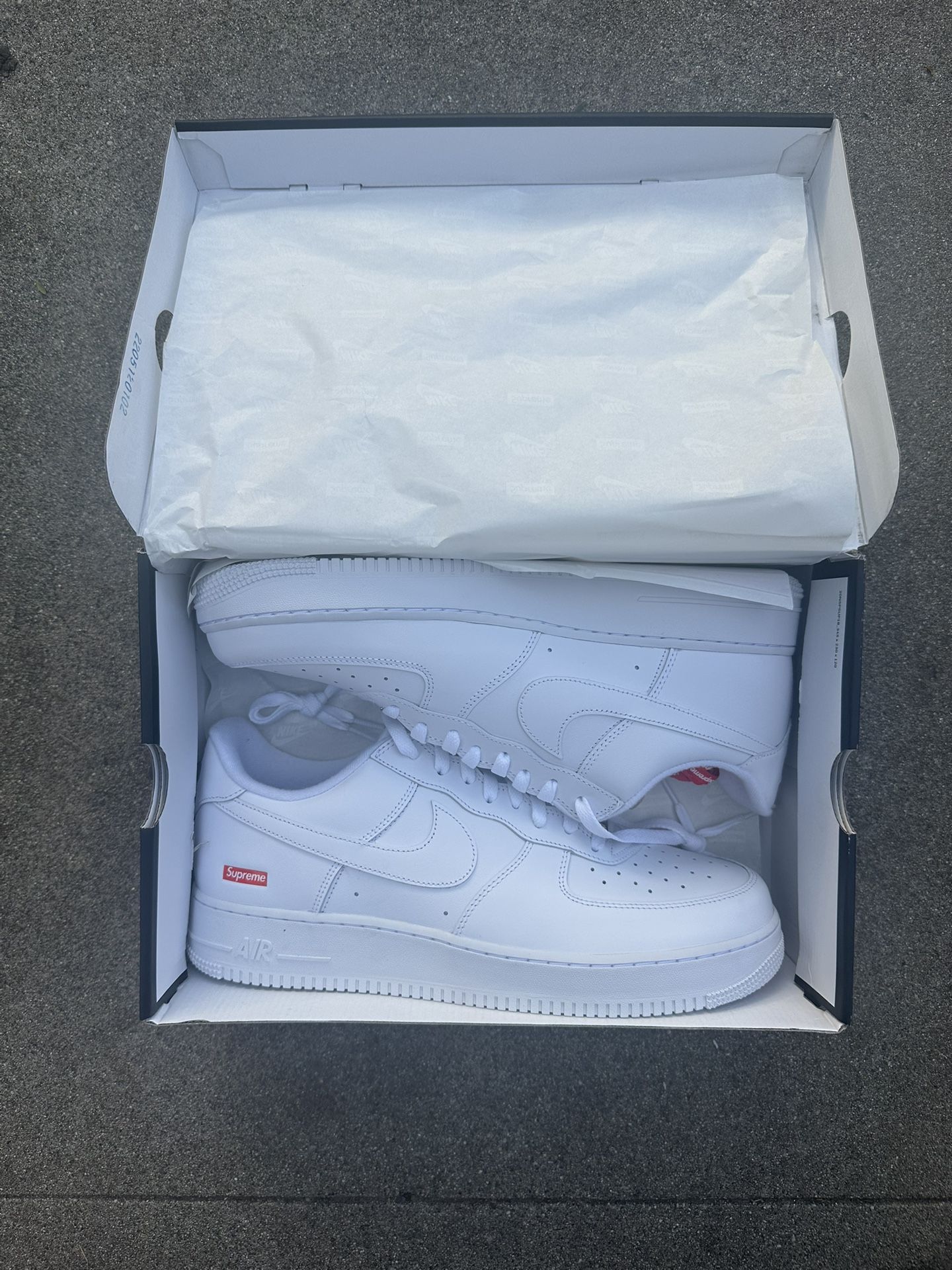Supreme X Air Force 1 Box Logo