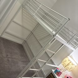 Twin Size Bunk Bed 