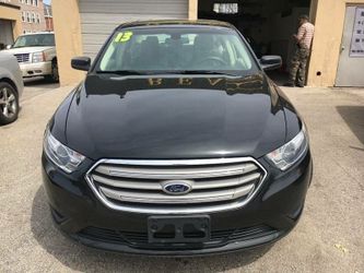 2013 Ford Taurus