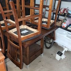 Hi Top Dining Table And Chairs