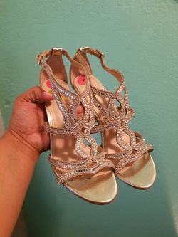 Gold Report Diamond High Heel shoes..size 7 womens...like new!