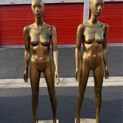 2  Mannequins