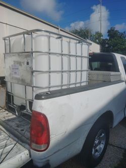 250 tote