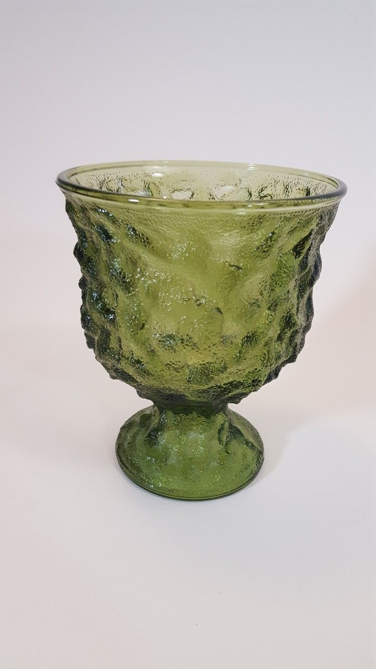 Vintage 1960s era E.O. Brody M3000 Green Crinkle Depression Glass Vase