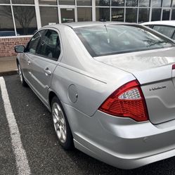 Ford Fusion 2011 178mil