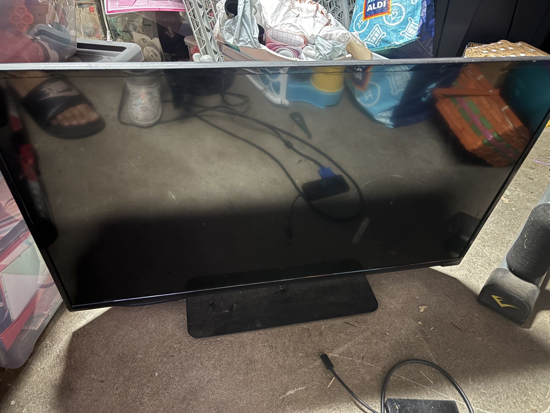 Vizio 32 In TV