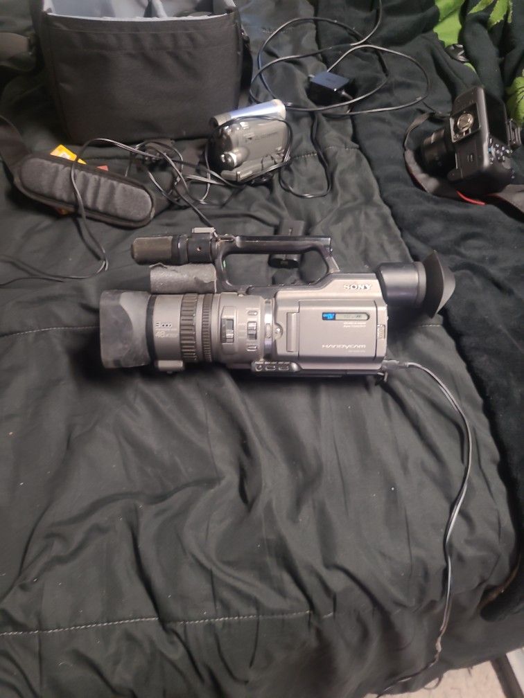 Sony VX2100