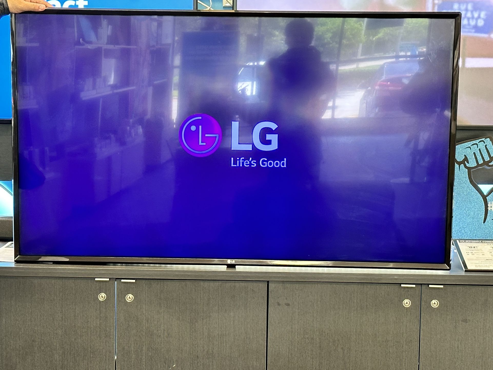 LG 55in Smart Tv