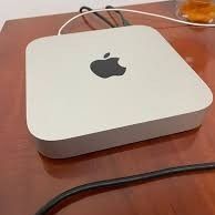 Mac M2 Mini 2023 