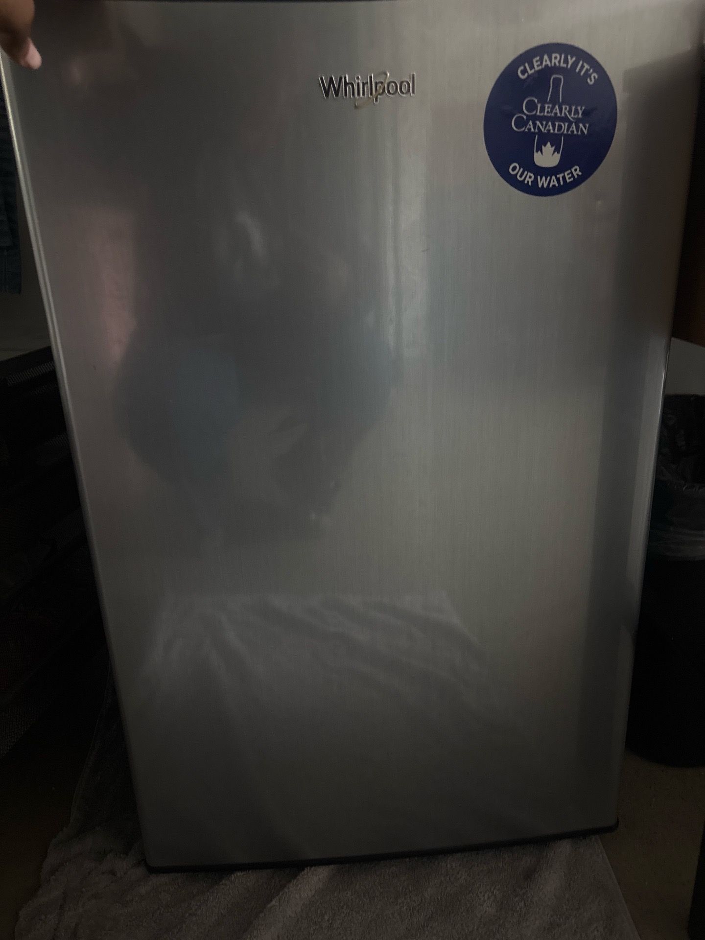 Mini Fridge w Freezer