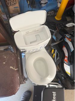 Baby toilet