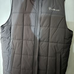 Ariat Crius Concealed Carry Vest.  Brand New