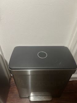 Garbage bin double in one