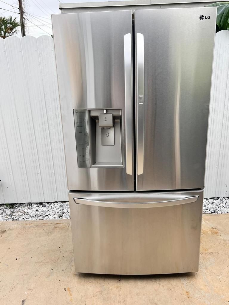 LG Refrigerator 36x69x29