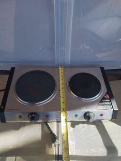 WARING PROFFESIONAL PORTABLE STOVE IN GREAT CONDITION 