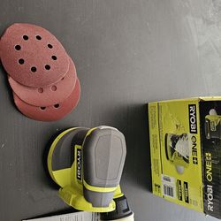Ryobi PCL406B ONE+ 18V Cordless 5 in. Random Orbit Sander - Tool Only