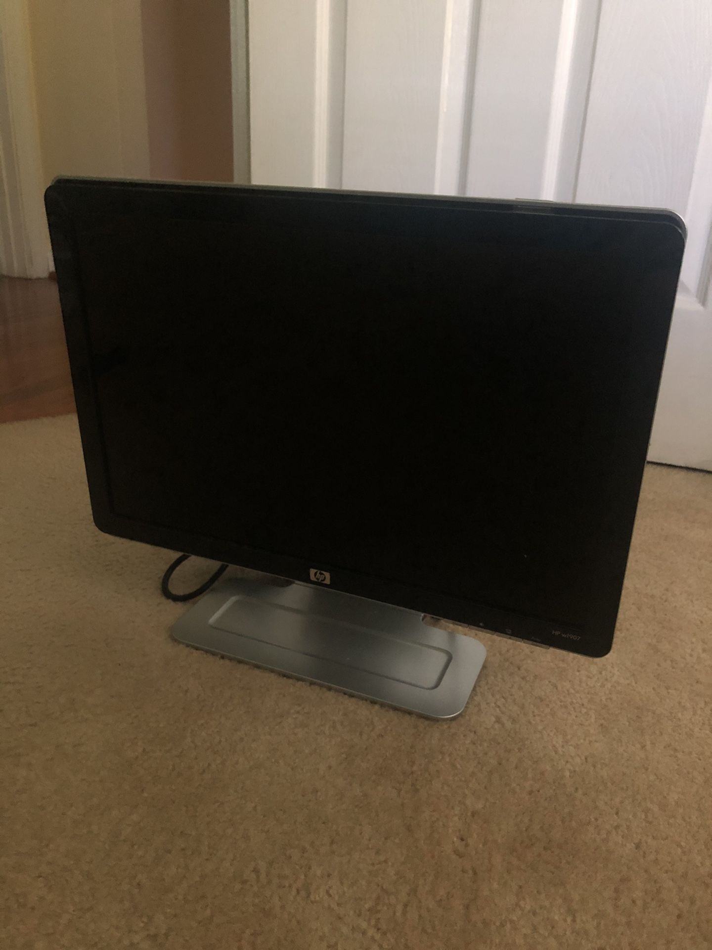 HP computer monitor