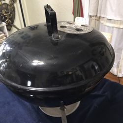 Weaver Charcoal Table Portable Grill .