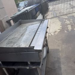 Wolf Commercial Flat Top 
