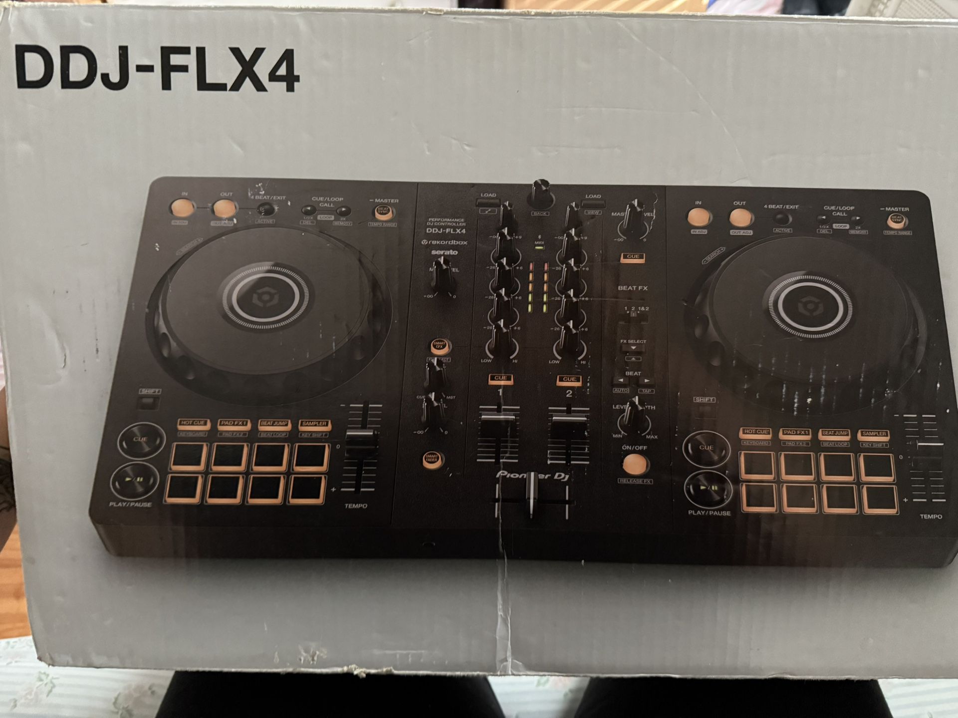 Pioneer DDJ FLX4