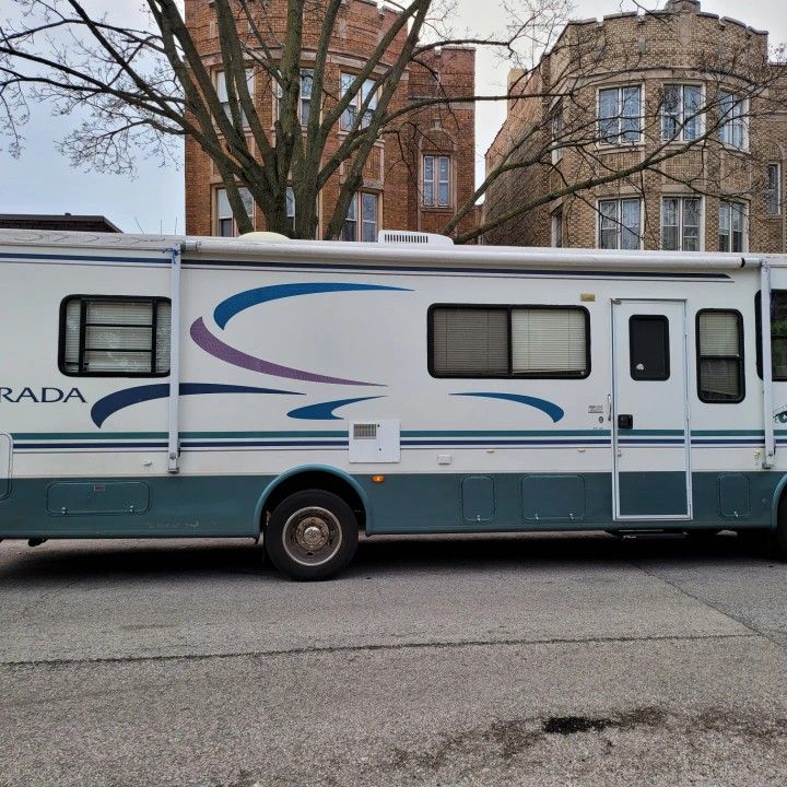 2000 Coachman