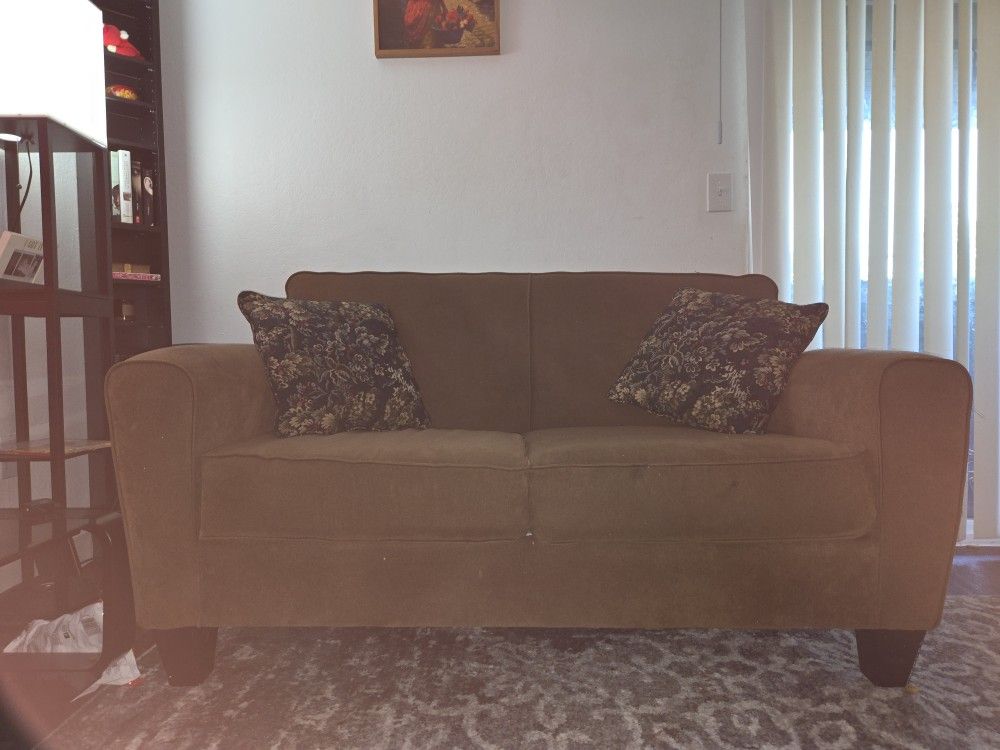 Free Couch