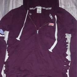 Vs Sweater Size Small 