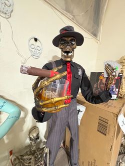 Home Accents 6.5 ft. Animated LED Jack of Spades Skeleton Animatronic Halloween