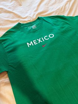 Vintage Y2K Nike Mexico shirt