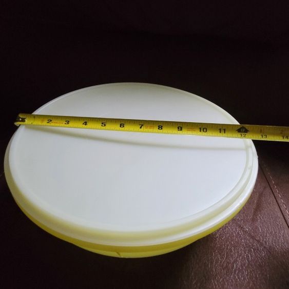 60s Large Tupperware Bowl With Lid 224 9 Yellow Fix and Mix 