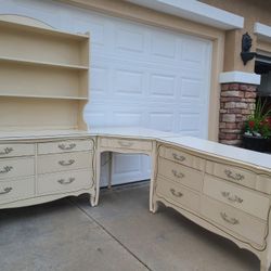 French  Provencial  Dresser Set