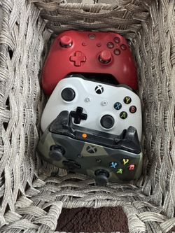 Xbox Bluetooth Controllers 