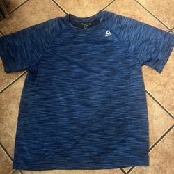 Mens Shirt 👕 Reebok Size L
