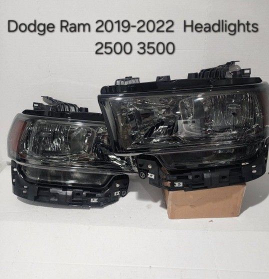 Dodge RAM 2019-2022 Headlights 