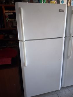 FRIDGE ..30 X 67 WORKING GOOD DELIVER X $..