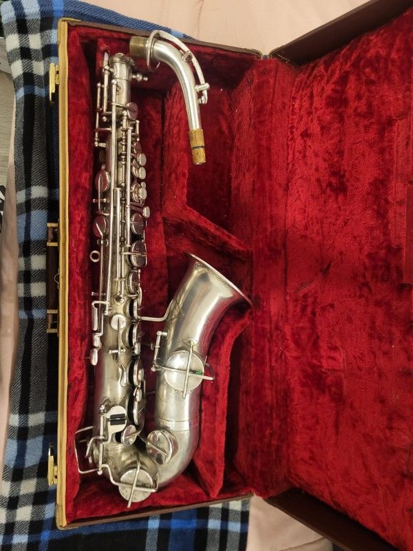 Vintage Silver Alto Saxophone w/ Conn Mouthpiece – Plays Well – $400 OBO