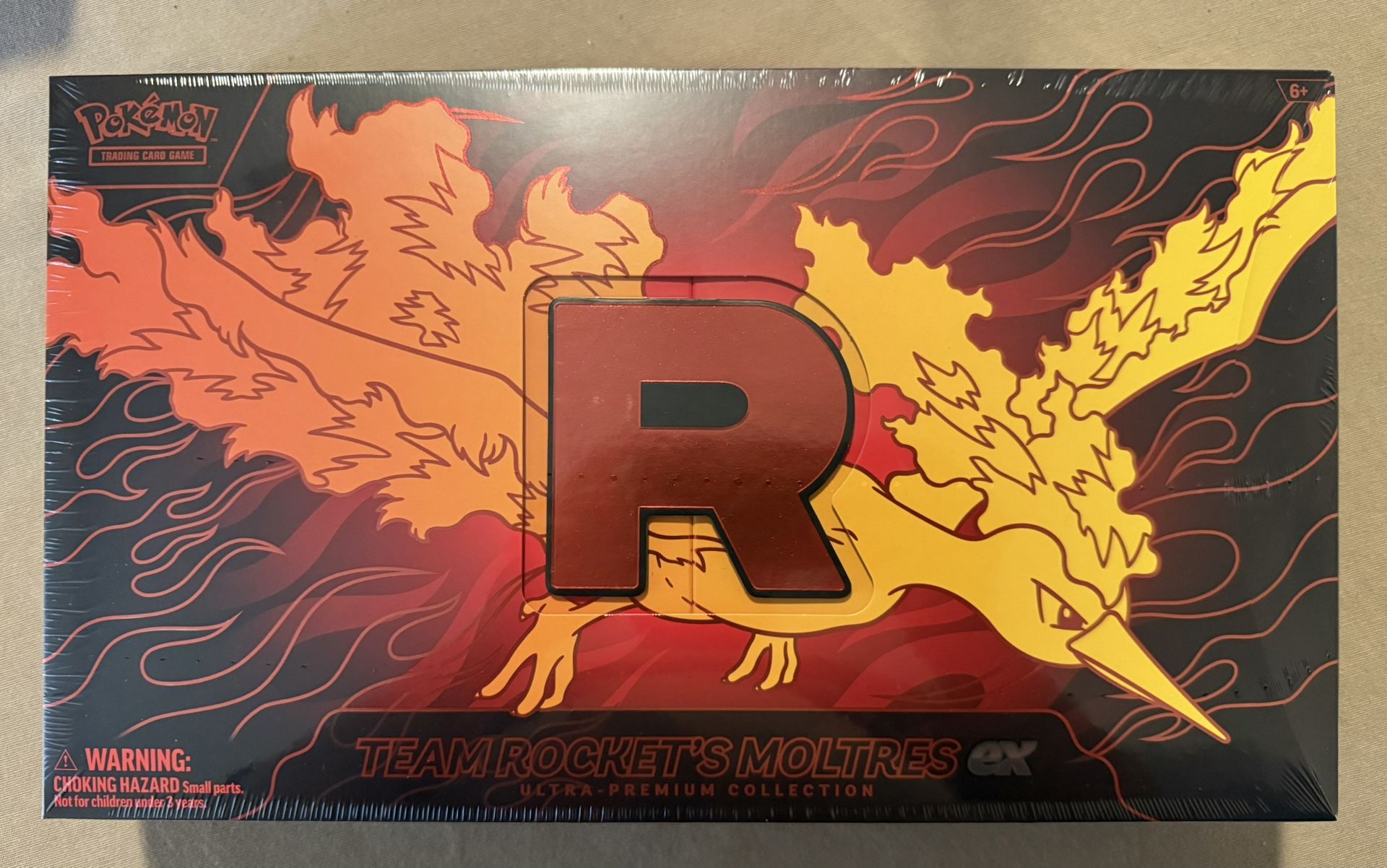 Pokemon Team Rocket’s Moltres ex Ultra-Premium Collection