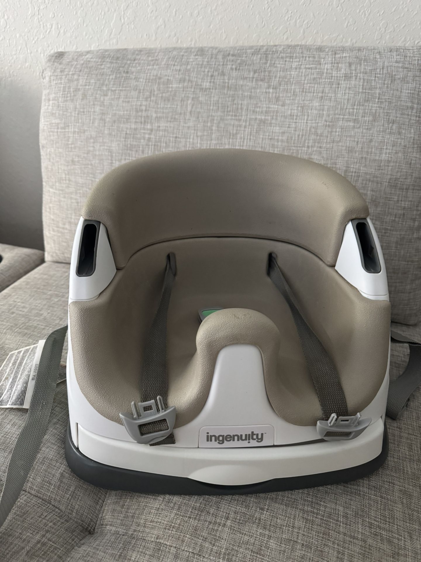 Ingenuity 2 in 1 Feeding Chair