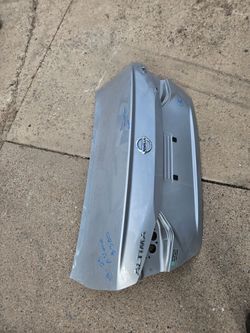 Nissan altima trunk oem