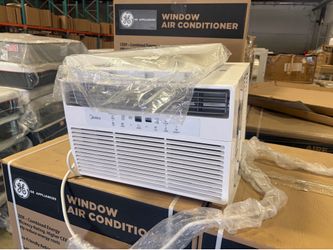Ac window 8000 Btu midea new out of the box