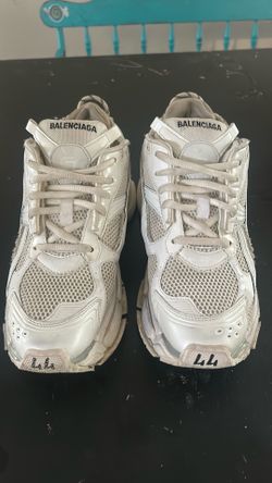 Balenciaga runners