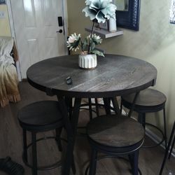 5 PC Dinette 
