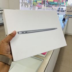 MacBook Air M1 8gb Ram 256gb SSD 