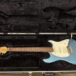  Ernie Ball Music Man Cutlass HSS Tremolo with Rosewood Fretboard 2018 Vintage Turquoise