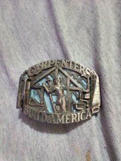 Belt buckle
