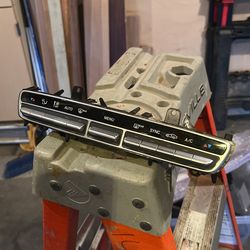 2015-2020 Mercedes Benz C300 A/c Heater Controller 