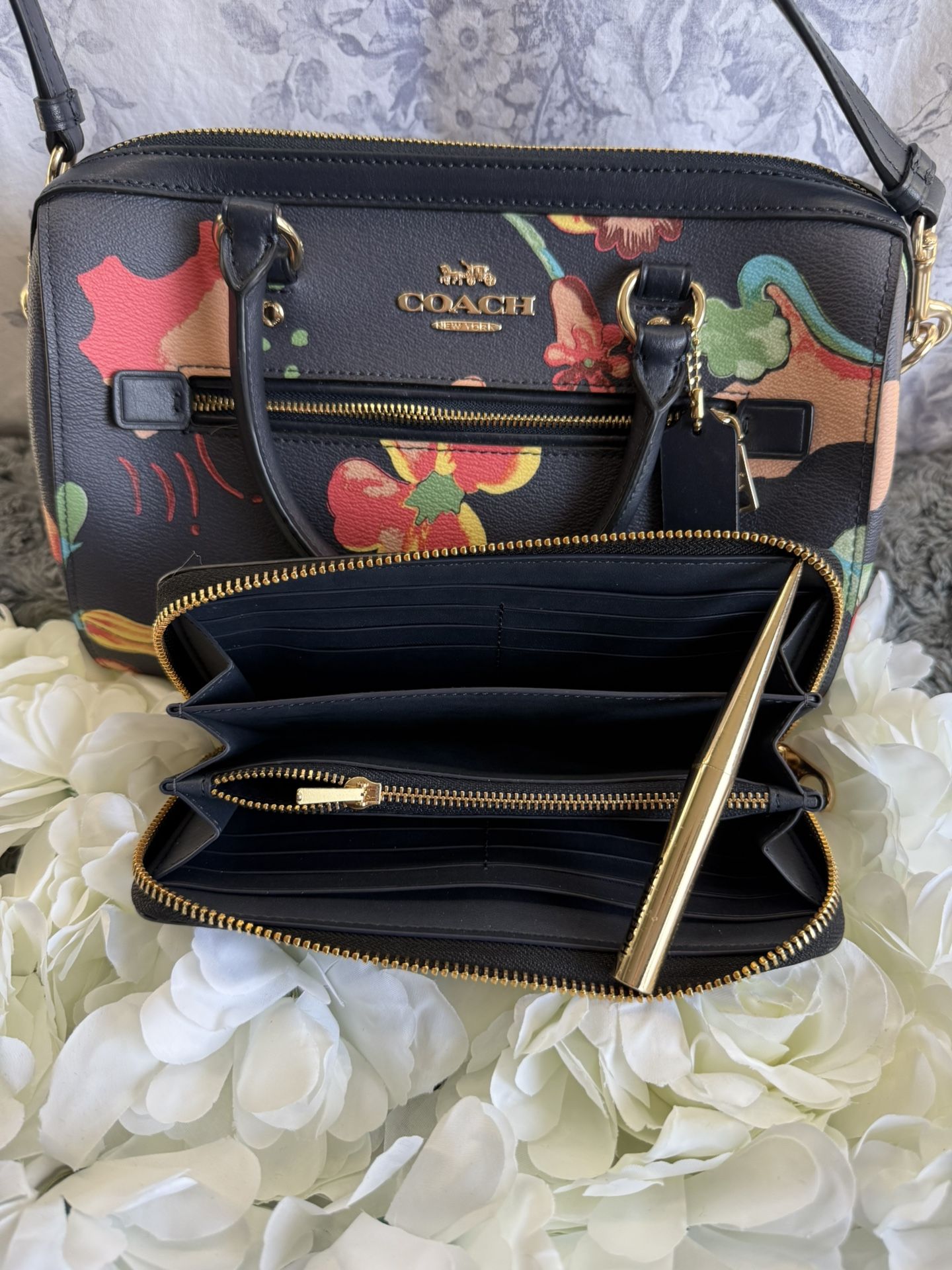 COACH HANBAG AND WALLET
